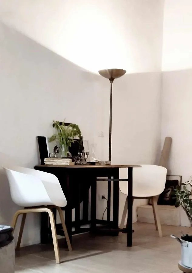 Bucrani Studio. Piccolo Loft Nel Centro Storico Di Palermo