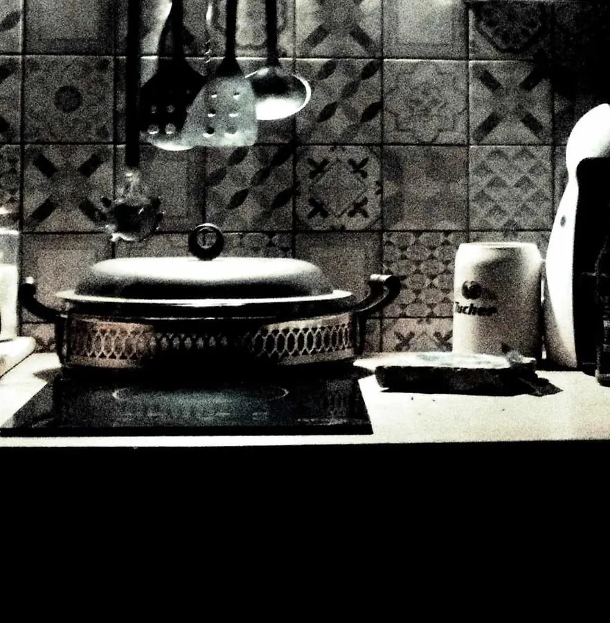 Bucrani Studio. Piccolo Loft Nel Centro Storico Di Palermo Apartment